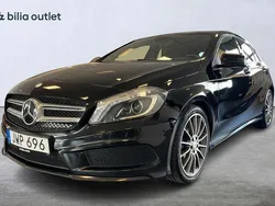 Svart Begagnad 2015 Mercedes A200 AMG line Halvkombi | 139 900 kr (Marknadspris)