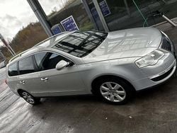 Silver Begagnad 2010 VW Passat Sportline Kombi | 35 000 kr (Marknadspris)