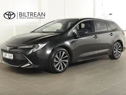 Svart Begagnad 2022 Toyota Corolla Style Kombi | 269 900 kr (Marknadspris)