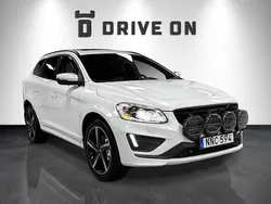 Vit Begagnad 2014 Volvo XC60 R-Design SUV | 179 000 kr (Marknadspris)