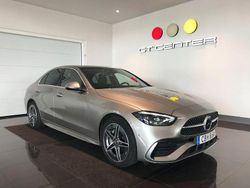 Platinasilver metallic/svart läder Begagnad 2022 Mercedes C300 AMG line Sedan | 439 900 kr