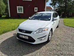 Vit Begagnad 2014 Ford Mondeo Trend Kombi | 69 000 kr (Marknadspris)