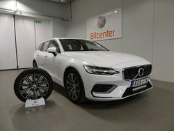 Vit Begagnad 2020 Volvo V60 Kombi | 277 900 kr (Marknadspris)