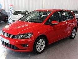 Röd Begagnad 2015 VW Golf VII Halvkombi | 142 500 kr (Marknadspris)