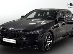 Svart Begagnad 2025 BMW 530e M Sport Kombi | 738 700 kr (Dyr)