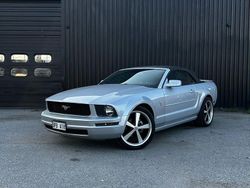 Silver Begagnad 2007 Ford Mustang Convertible Cab | 149 900 kr (Marknadspris)