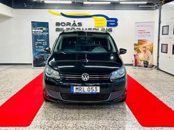 Svart Begagnad 2012 VW Touran Minibuss | 84 900 kr (Marknadspris)
