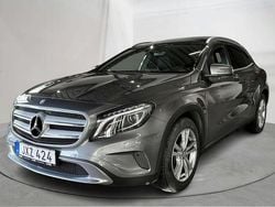 Mörkgrå Begagnad 2014 Mercedes GLA220 Urban SUV | 189 900 kr (Marknadspris)