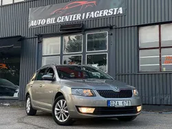 Ljusbrun (brun) Begagnad 2013 Skoda Octavia Ambition Kombi | 89 900 kr (Lite dyr)
