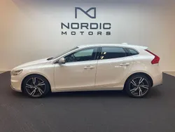 Vit Begagnad 2016 Volvo V40 R-Design Kombi | 169 900 kr (Lite dyr)