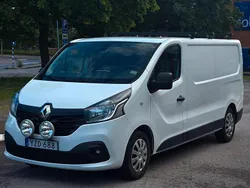 Vit Begagnad 2018 Renault Trafic Van | 109 999 kr (Superpris)