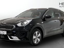 Svart (black) Begagnad 2017 Kia Niro Advance SUV | 124 900 kr