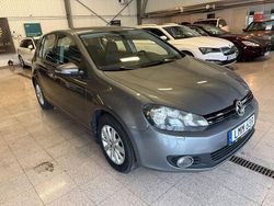 Grå (gråmetallic) Begagnad 2010 VW Golf Halvkombi | 44 900 kr (Marknadspris)