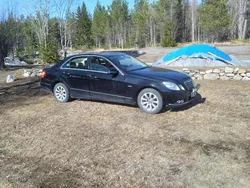Svart Begagnad 2010 Mercedes E250 Sedan | 67 000 kr (Dyr)
