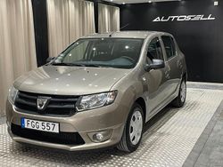 Ljusbrun Begagnad 2014 Dacia Sandero Halvkombi | 59 900 kr (Marknadspris)