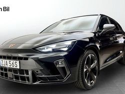 Svart (midnight black metallic) Begagnad 2024 Cupra Leon Kombi | 329 900 kr (Marknadspris)