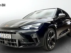 Svart (midnight black metallic) Begagnad 2024 Cupra Leon Kombi | 334 900 kr (Lite dyr)