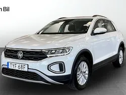 Vit Begagnad 2022 VW T-Roc Life SUV | 254 800 kr (Marknadspris)