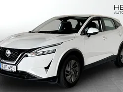 Svart Begagnad 2022 Nissan Qashqai Acenta SUV | 239 900 kr (Marknadspris)