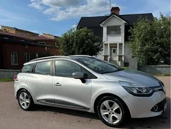 Silver Begagnad 2016 Renault Clio GrandTour Dynamique Kombi | 47 500 kr (Marknadspris)