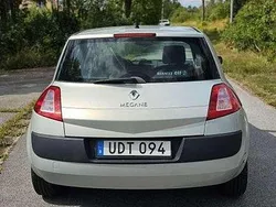 Grå Begagnad 2003 Renault Mégane II Halvkombi | 13 500 kr (Superpris)