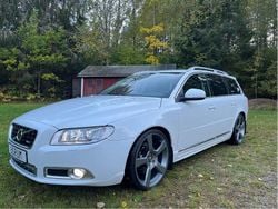 Vit Begagnad 2013 Volvo V70 Kombi | 95 000 kr (Dyr)