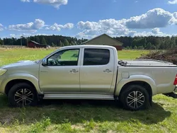 Silver Begagnad 2012 Toyota HiLux Pickup | 148 000 kr (Bra pris)