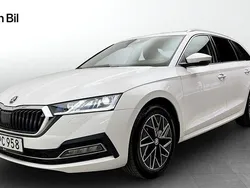 Vit Begagnad 2022 Skoda Octavia Style Kombi | 264 900 kr (Bra pris)