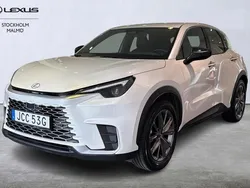 Vit Begagnad 2024 Lexus LBX SUV | 379 000 kr (Lite dyr)