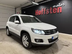 Vit Begagnad 2012 VW Tiguan Sportline SUV | 119 900 kr (Marknadspris)
