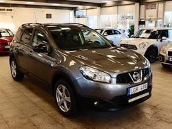 Grå Begagnad 2013 Nissan Qashqai +2 SUV | 89 900 kr (Marknadspris)