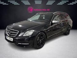 Svart Begagnad 2011 Mercedes E350 Avantgarde Kombi | 89 900 kr (Marknadspris)