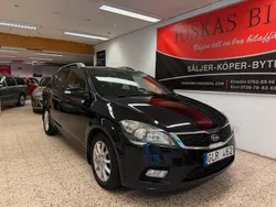 Svart Begagnad 2010 Kia Ceed Sportswagon 4 Kombi | 64 900 kr (Marknadspris)