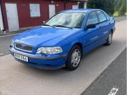 Blå Begagnad 2000 Volvo S40 Sedan | 14 900 kr (Superpris)