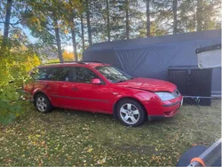 Röd Begagnad 2004 Ford Mondeo Kombi | 3 000 kr (Superpris)