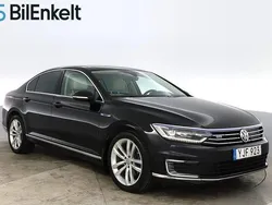 Svart Begagnad 2016 VW Passat Executive Sedan | 199 900 kr (Marknadspris)