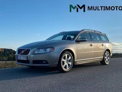 Ljusbrun (brun) Begagnad 2008 Volvo V70 Kombi | 49 900 kr (Dyr)