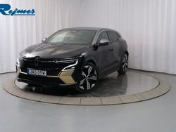 Svart (svart stjärna met/grå tak) Begagnad 2023 Renault Mégane Iconic Kombi | 289 800 kr (Marknadspris)