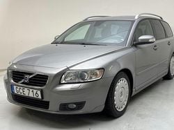 Grå Begagnad 2008 Volvo V50 Summum Kombi | 42 000 kr (Marknadspris)