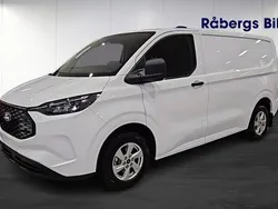 Vit Ny 2025 Ford E-Transit Trend Van | 747 330 kr