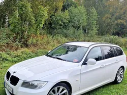 Vit Begagnad 2011 BMW 318 Comfort Edition Kombi | 50 000 kr (Marknadspris)