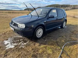 Blå Begagnad 2002 VW Golf IV Halvkombi | 15 000 kr (Bra pris)