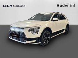 Vit Begagnad 2023 Kia Niro Advance SUV | 379 900 kr (Dyr)