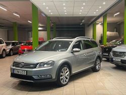 Silver Begagnad 2015 VW Passat Alltrack Kombi | 99 900 kr (Marknadspris)