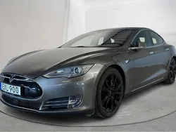 Grå Begagnad 2015 Tesla Model S Sedan | 300 000 kr (Bra pris)