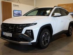 Vit Begagnad 2025 Hyundai Tucson Essential SUV | 399 900 kr (Lite dyr)