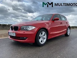 Röd Begagnad 2009 BMW 118 Advantage Halvkombi | 79 900 kr (Dyr)