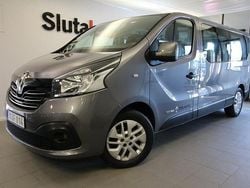 Grå (grå metallic) Begagnad 2016 Renault Trafic Van | 199 900 kr