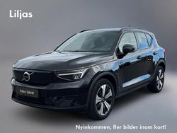 Svart Begagnad 2023 Volvo XC40 Core SUV | 339 000 kr