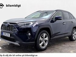 Mörkblå Begagnad 2018 Toyota RAV4 Hybrid Executive SUV | 239 900 kr (Bra pris)